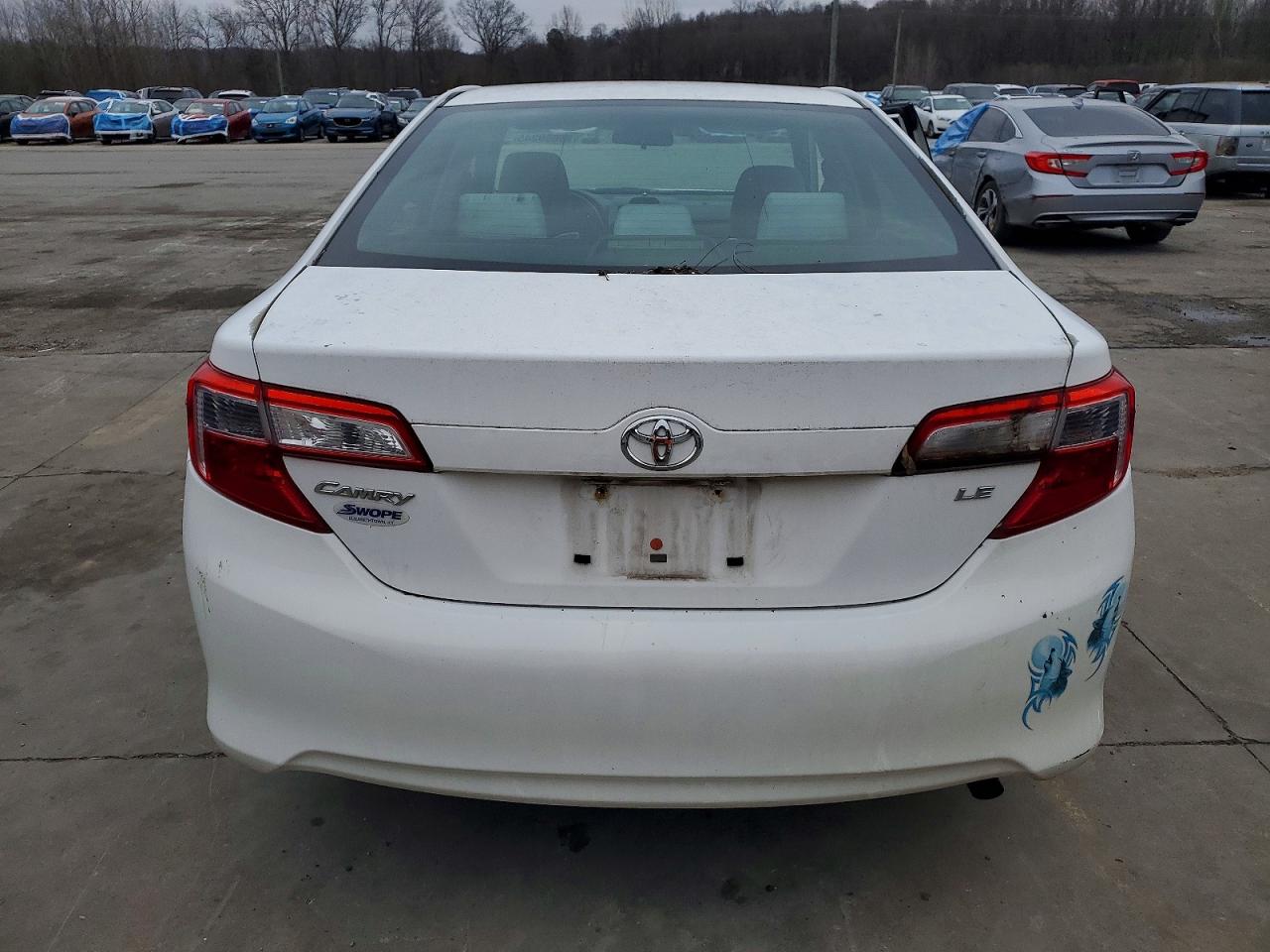 2012 TOYOTA CAMRY photo 6