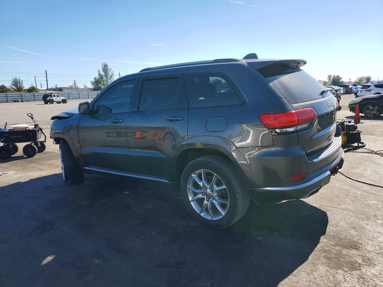 2016 JEEP GRAND CHEROKEE SUMMIT photo 2