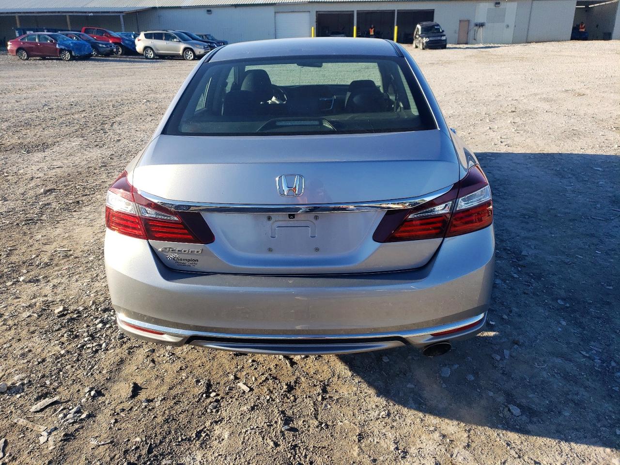2016 HONDA ACCORD LX photo 16
