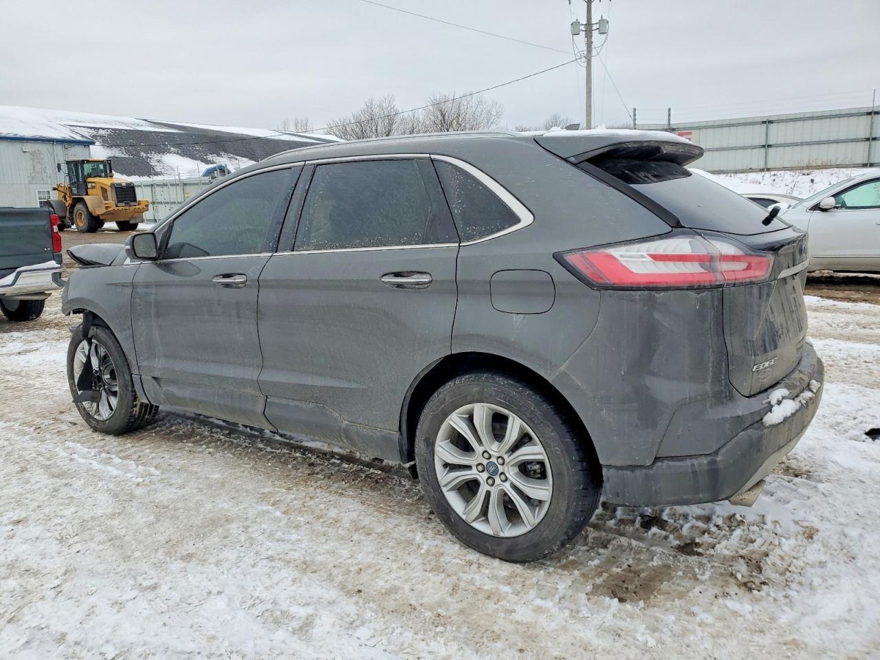 2019 FORD EDGE TITANIUM photo 2