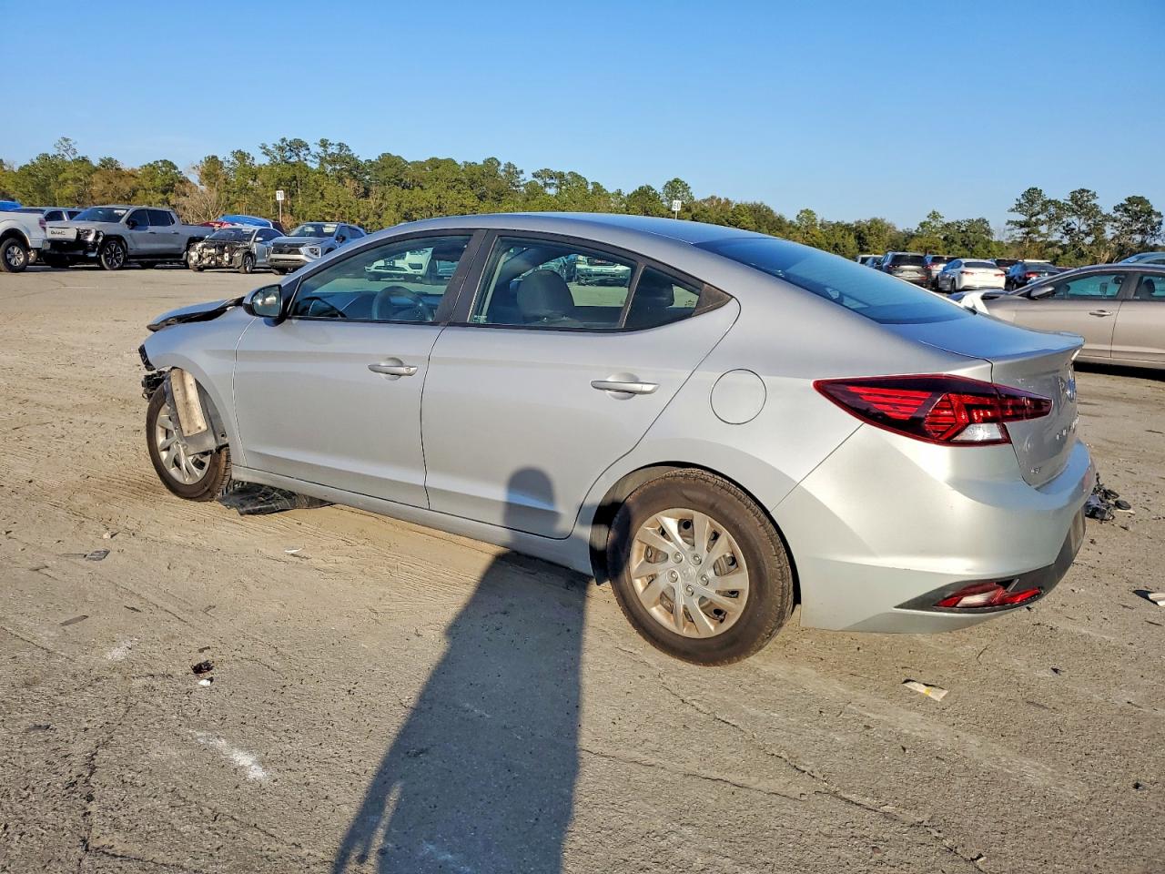 2020 HYUNDAI ELANTRA SE photo 2