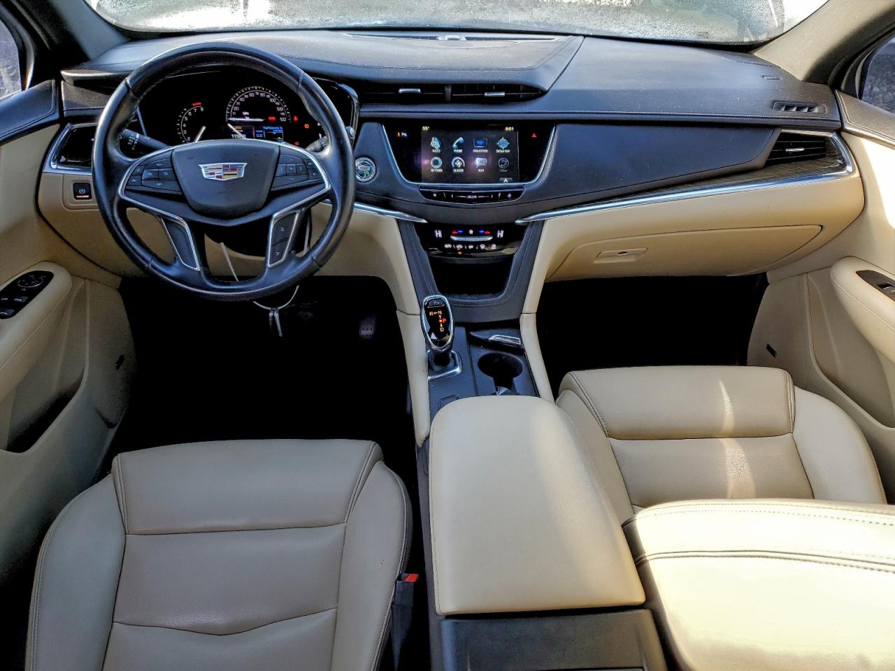 2017 CADILLAC XT5 photo 8