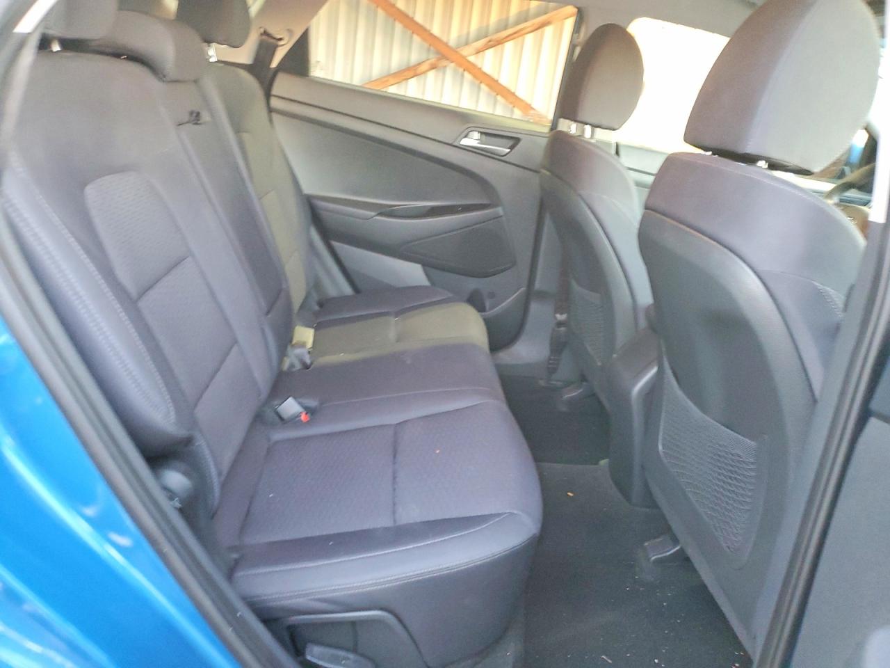 2021 HYUNDAI TUCSON SE photo 11