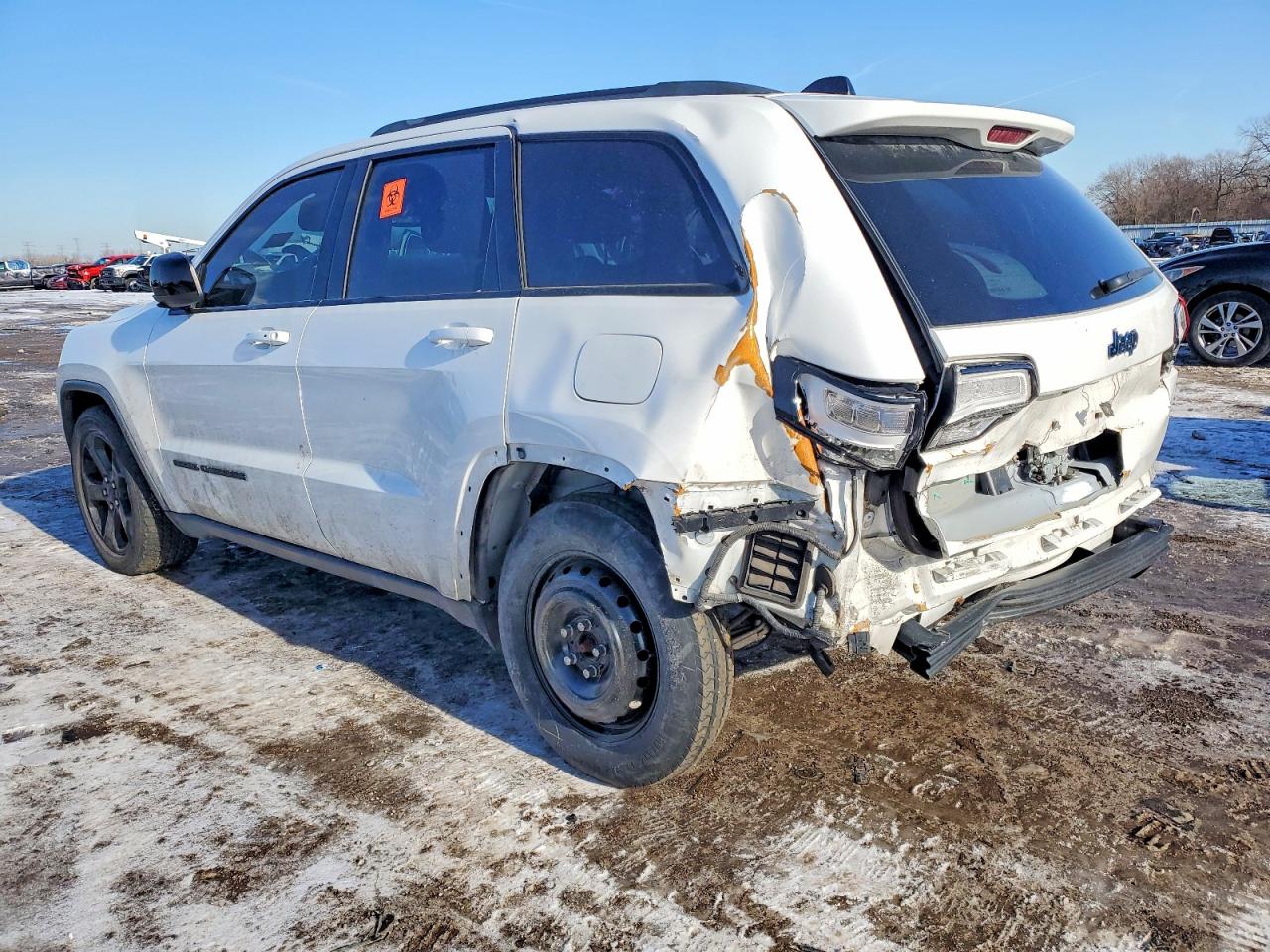 2018 JEEP GRAND CHEROKEE LAREDO photo 3