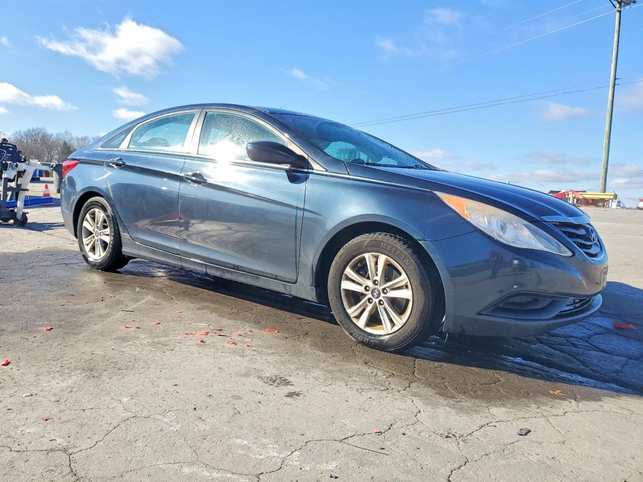 2013 HYUNDAI SONATA GLS photo 4