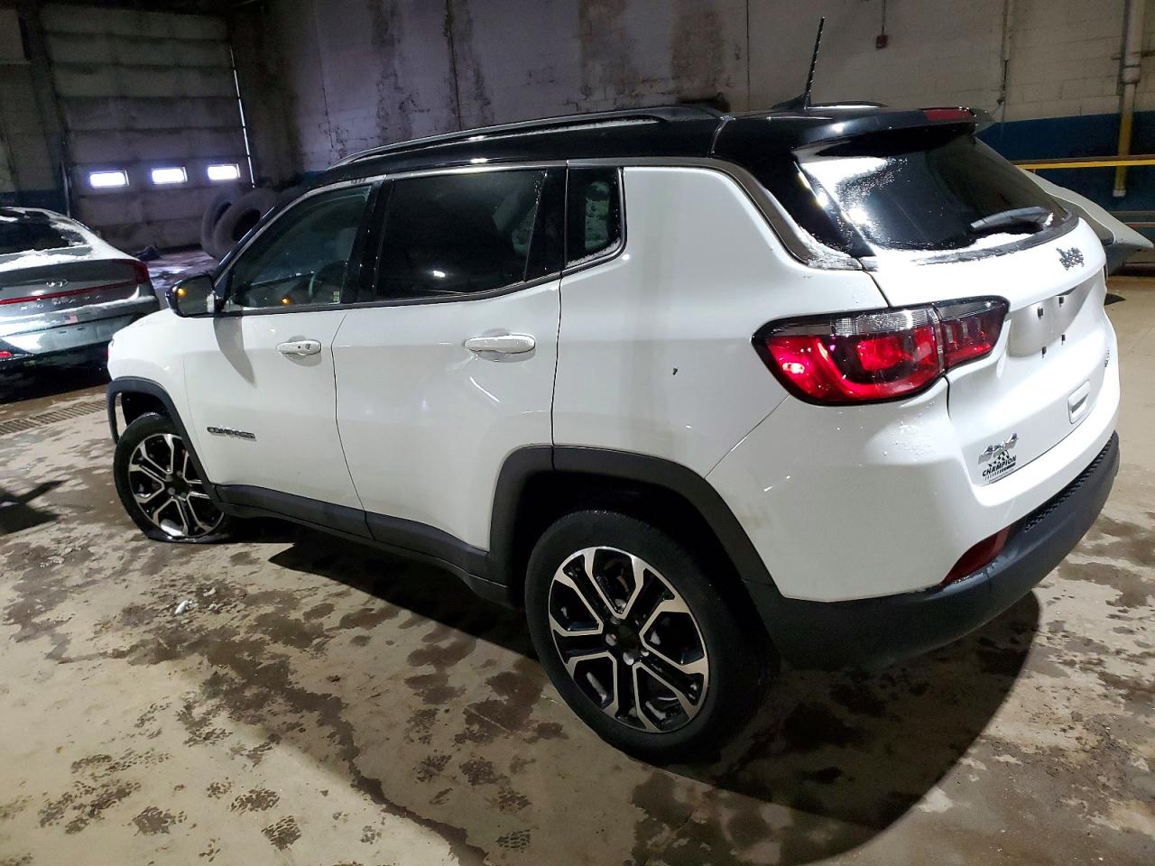 2022 JEEP COMPASS LIMITED photo 2