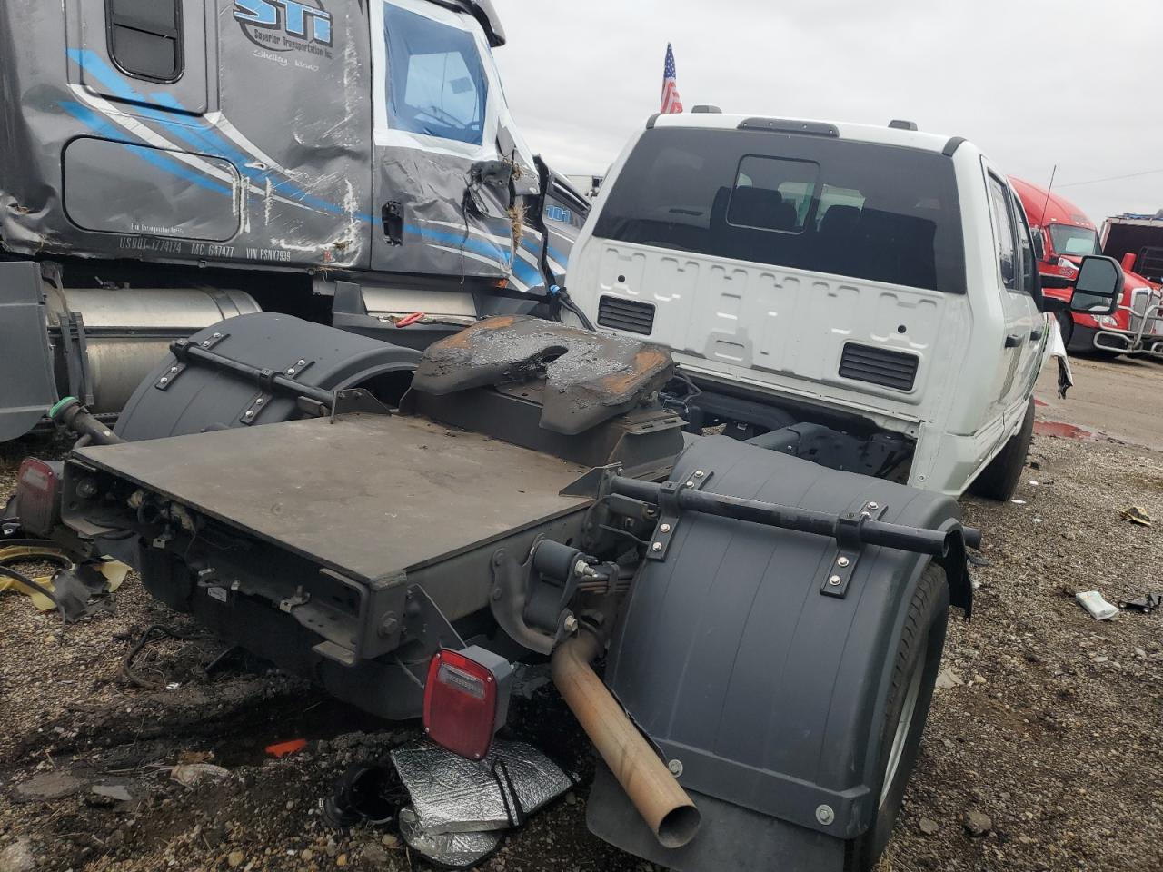 2023 FORD F350 SUPER DUTY photo 3
