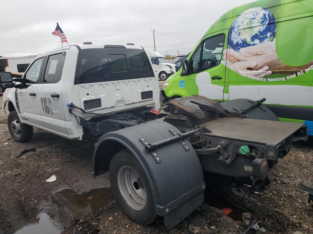 2023 FORD F350 SUPER DUTY photo 2