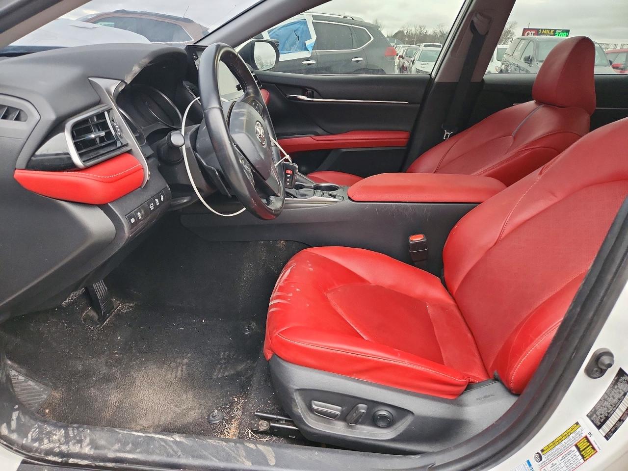 2021 TOYOTA CAMRY XSE photo 7