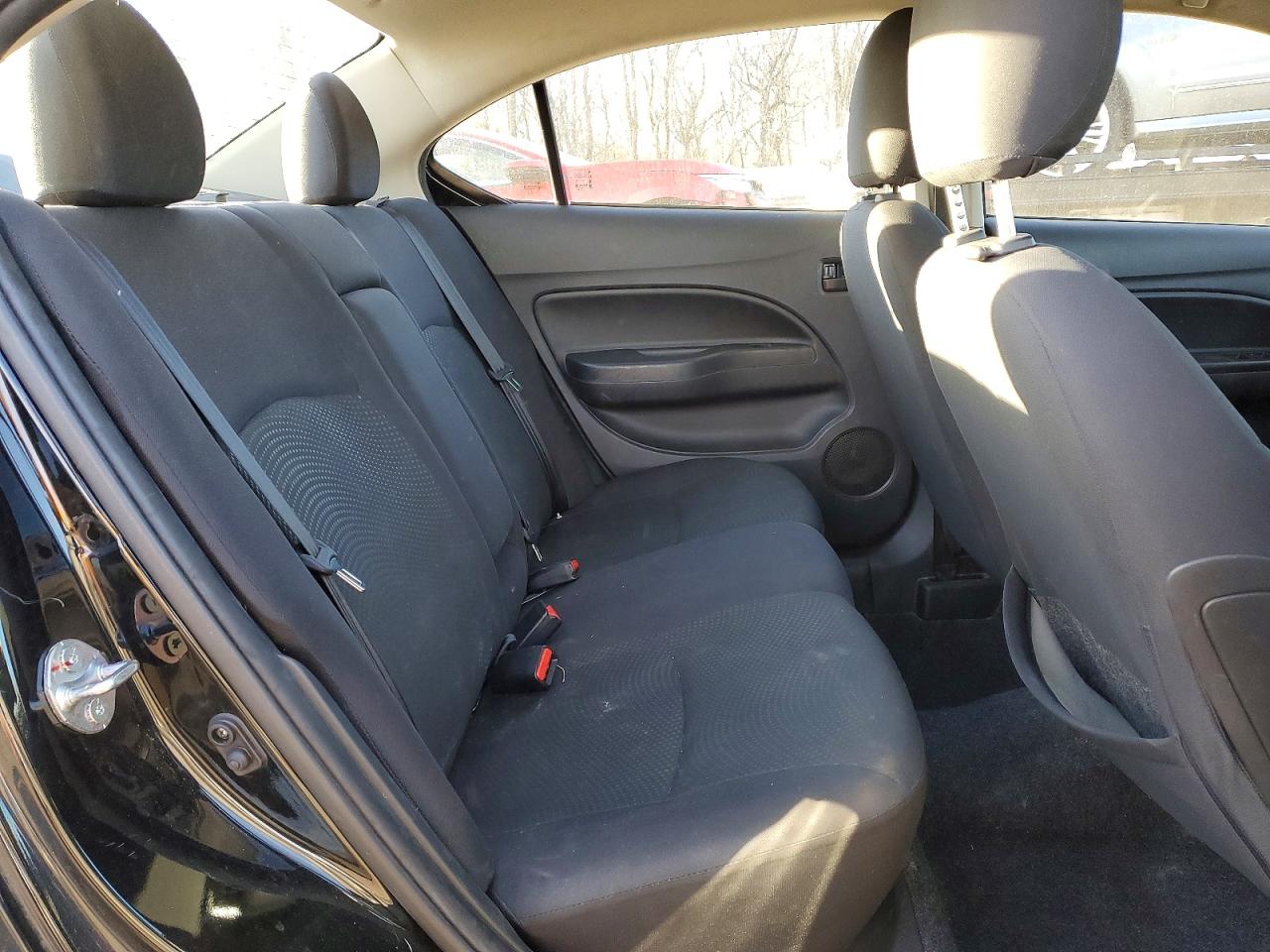 2017 MITSUBISHI MIRAGE G4 ES photo 10
