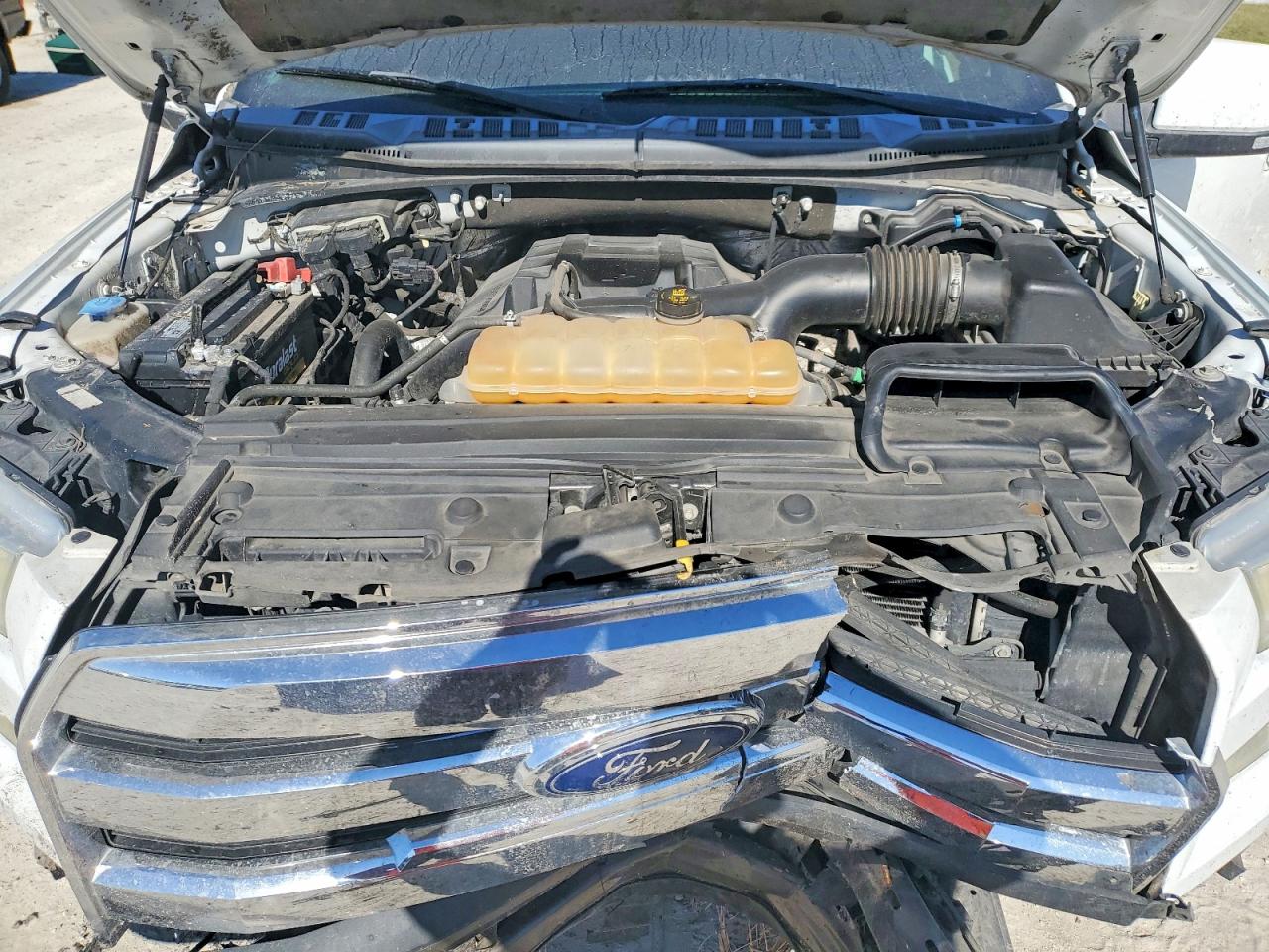 2015 FORD F150 SUPERCREW photo 11