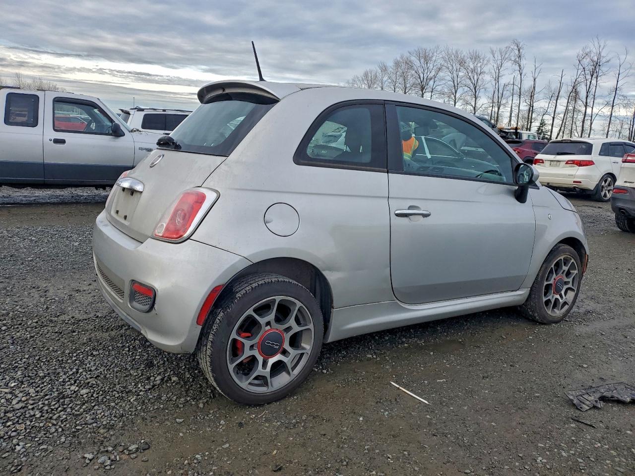 2013 FIAT 500 SPORT photo 3