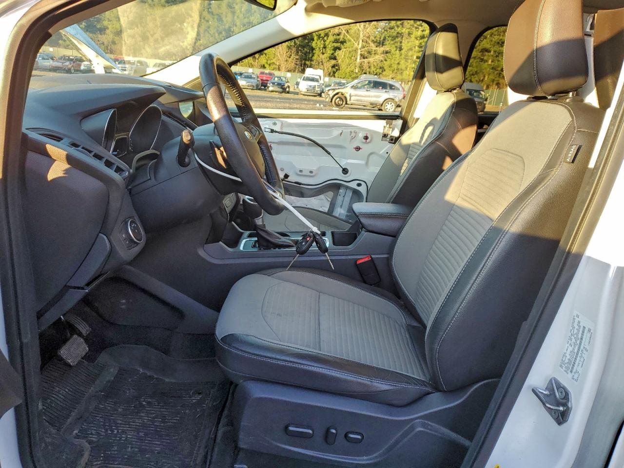 2018 FORD ESCAPE SE photo 13