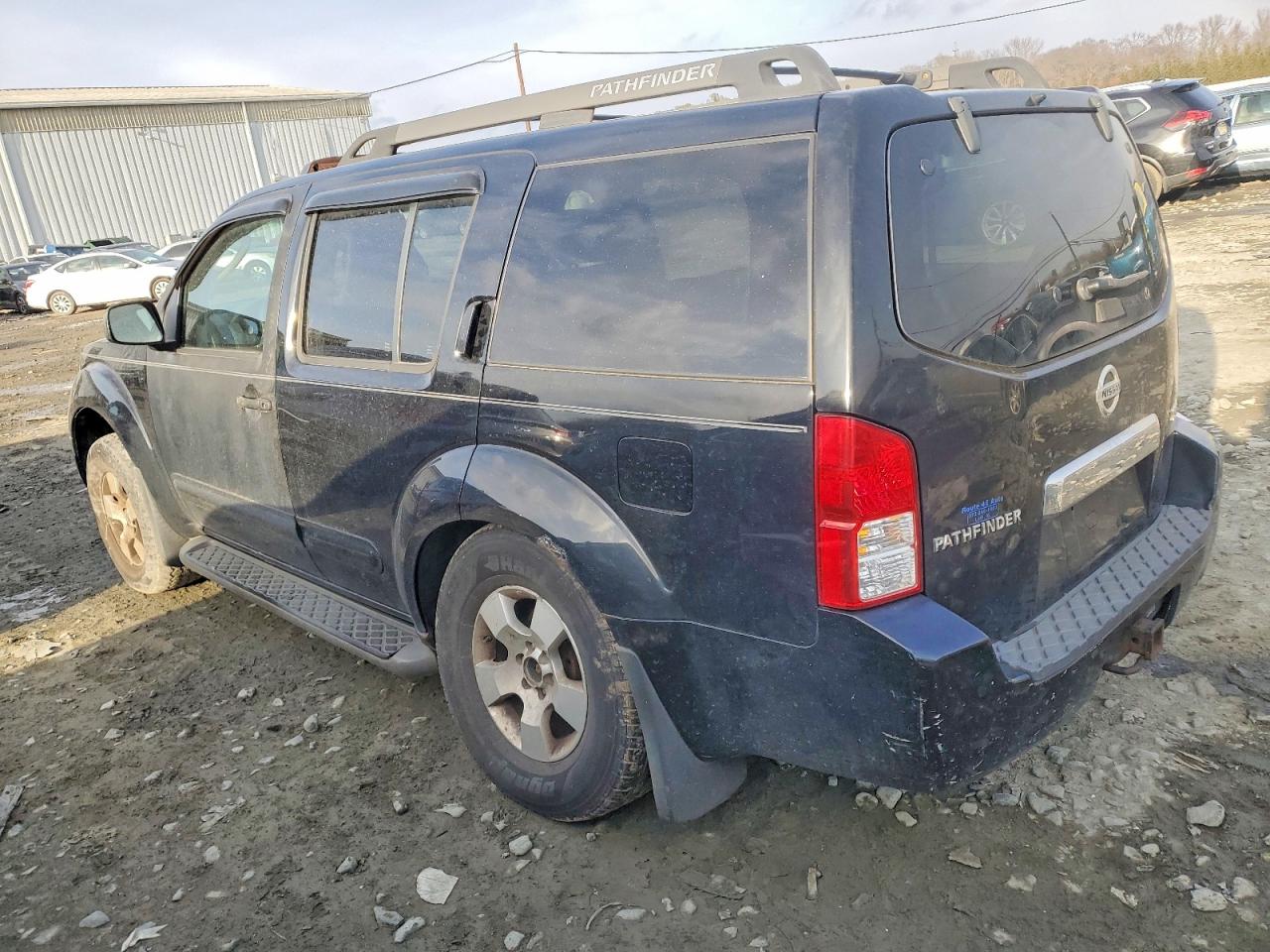 2007 NISSAN PATHFINDER LE photo 2