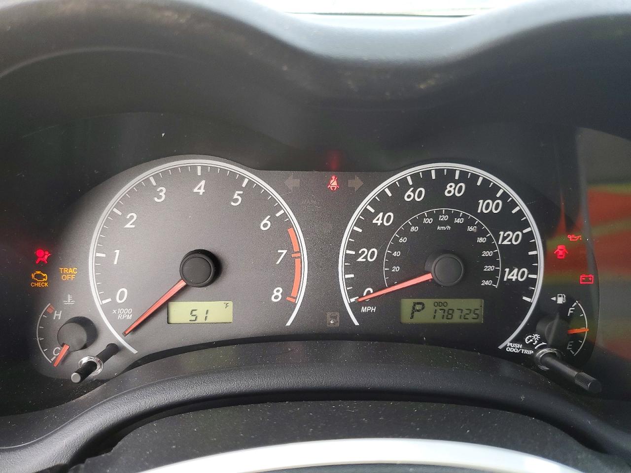 2013 TOYOTA COROLLA BASE photo 9