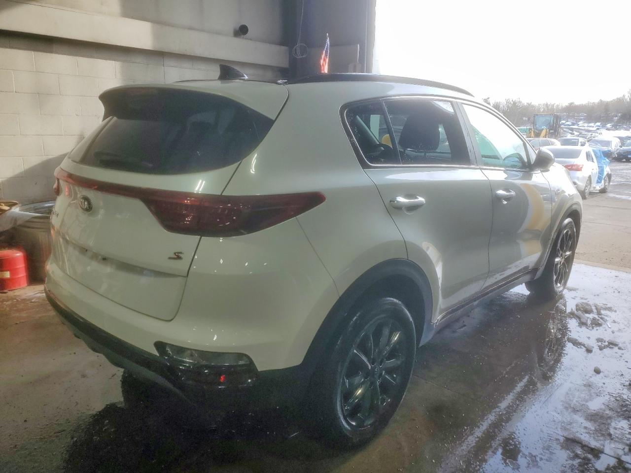 2020 KIA SPORTAGE S photo 3