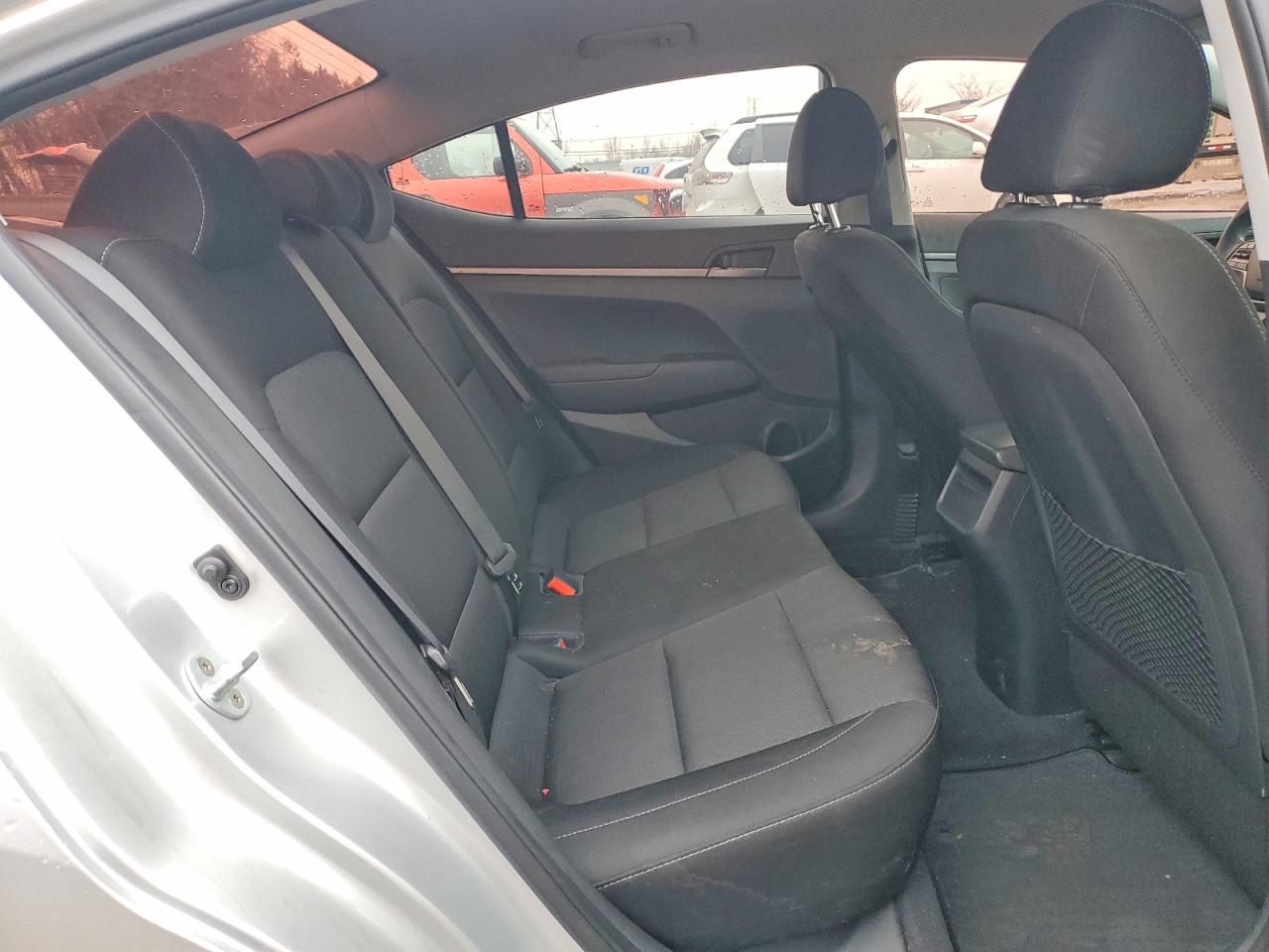 2017 HYUNDAI ELANTRA SE photo 10