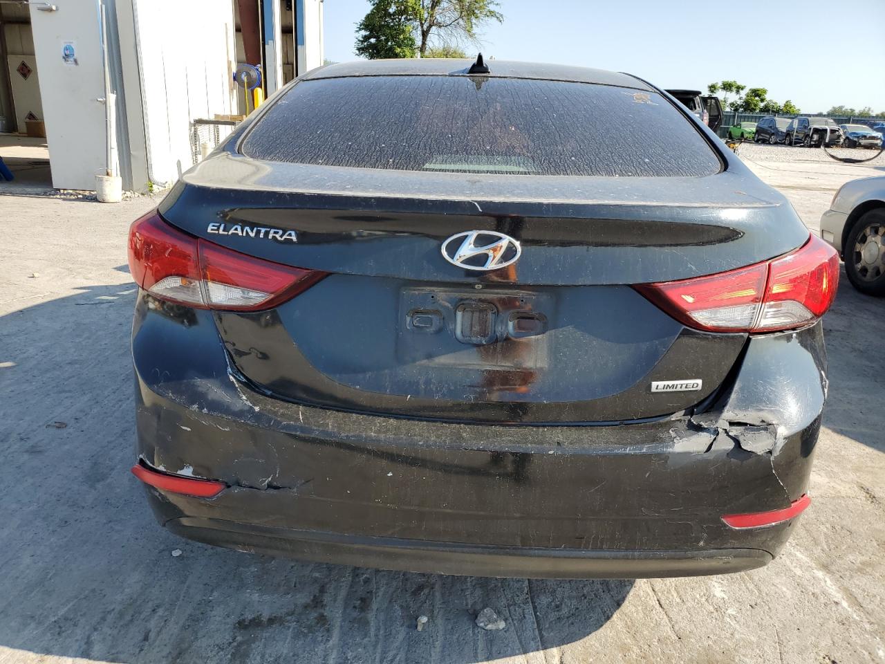 2015 HYUNDAI ELANTRA SE photo 6