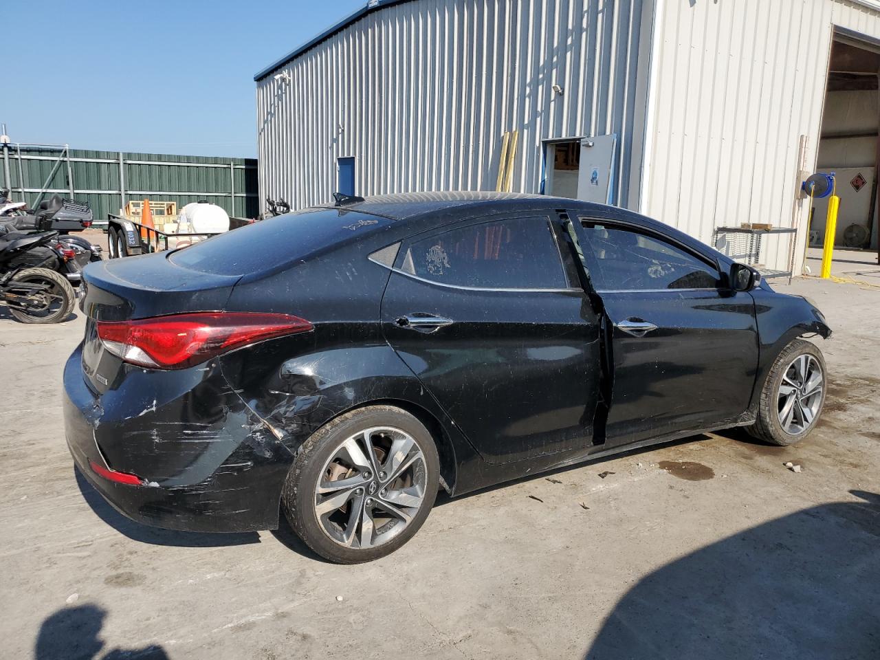 2015 HYUNDAI ELANTRA SE photo 3