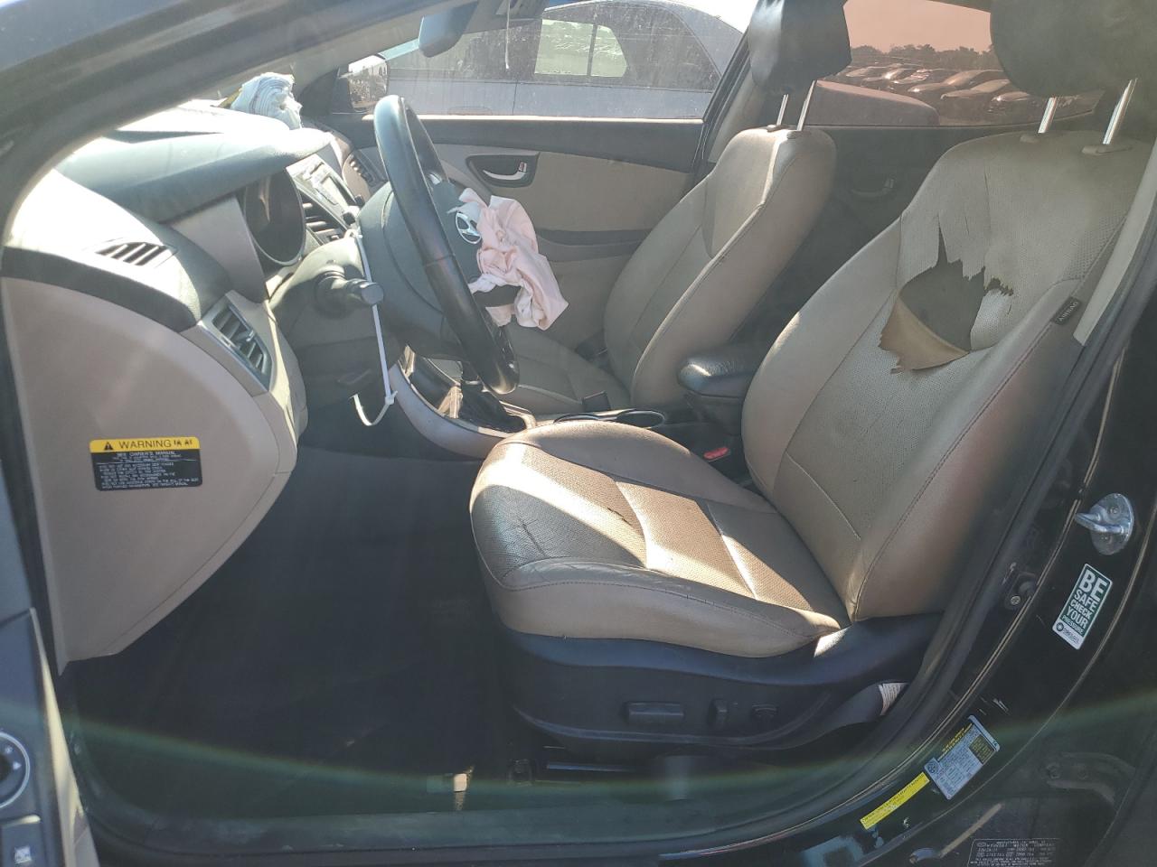 2015 HYUNDAI ELANTRA SE photo 7