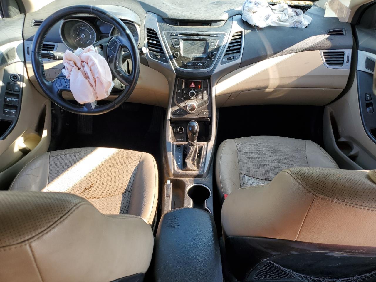 2015 HYUNDAI ELANTRA SE photo 8
