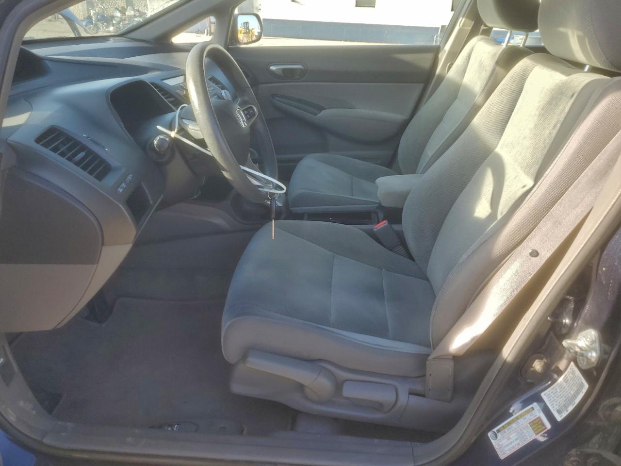 2010 HONDA CIVIC LX photo 7