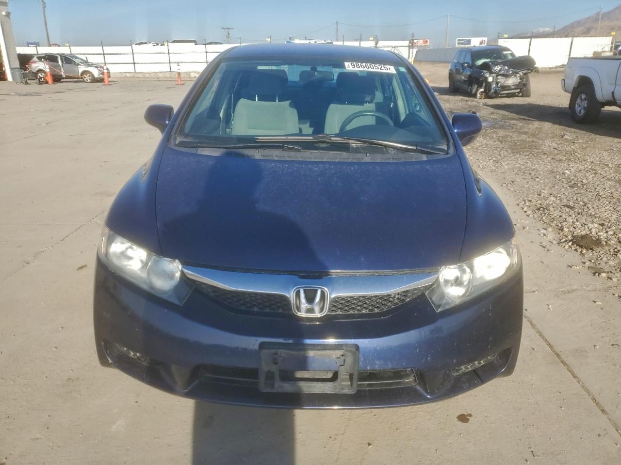 2010 HONDA CIVIC LX photo 5