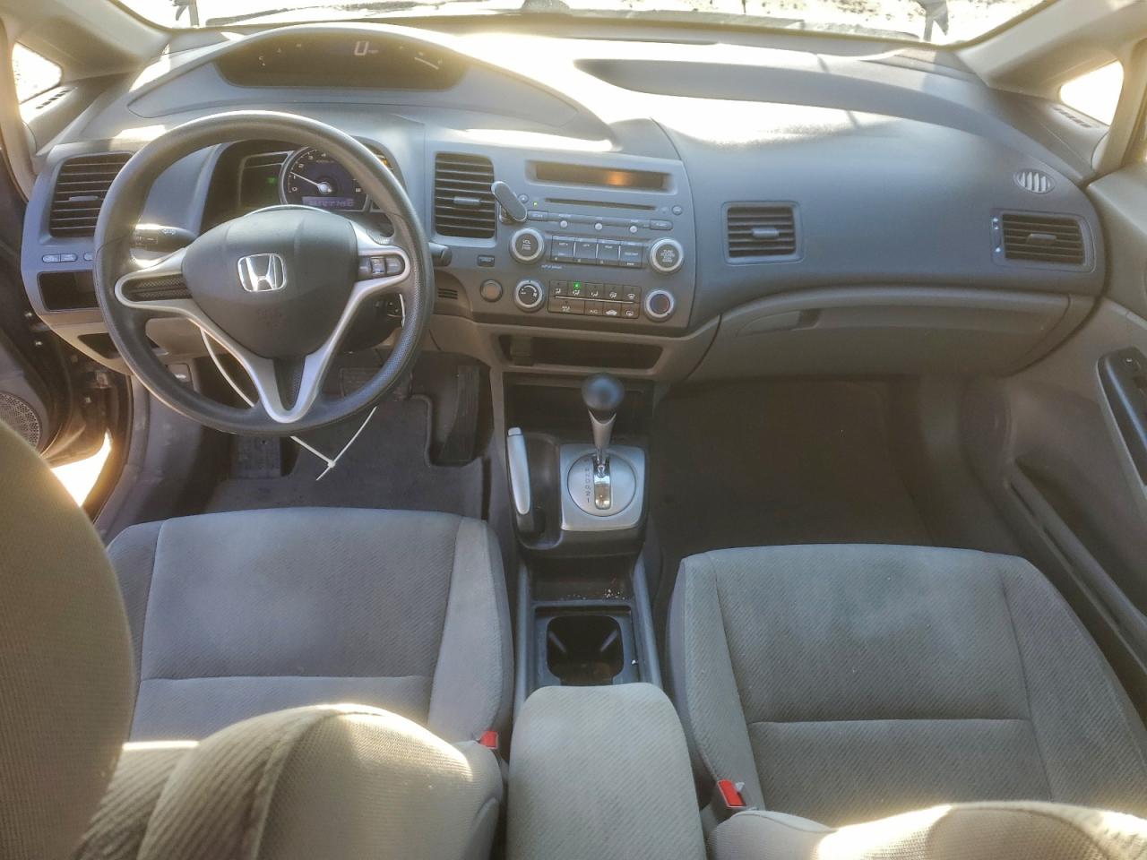 2010 HONDA CIVIC LX photo 8