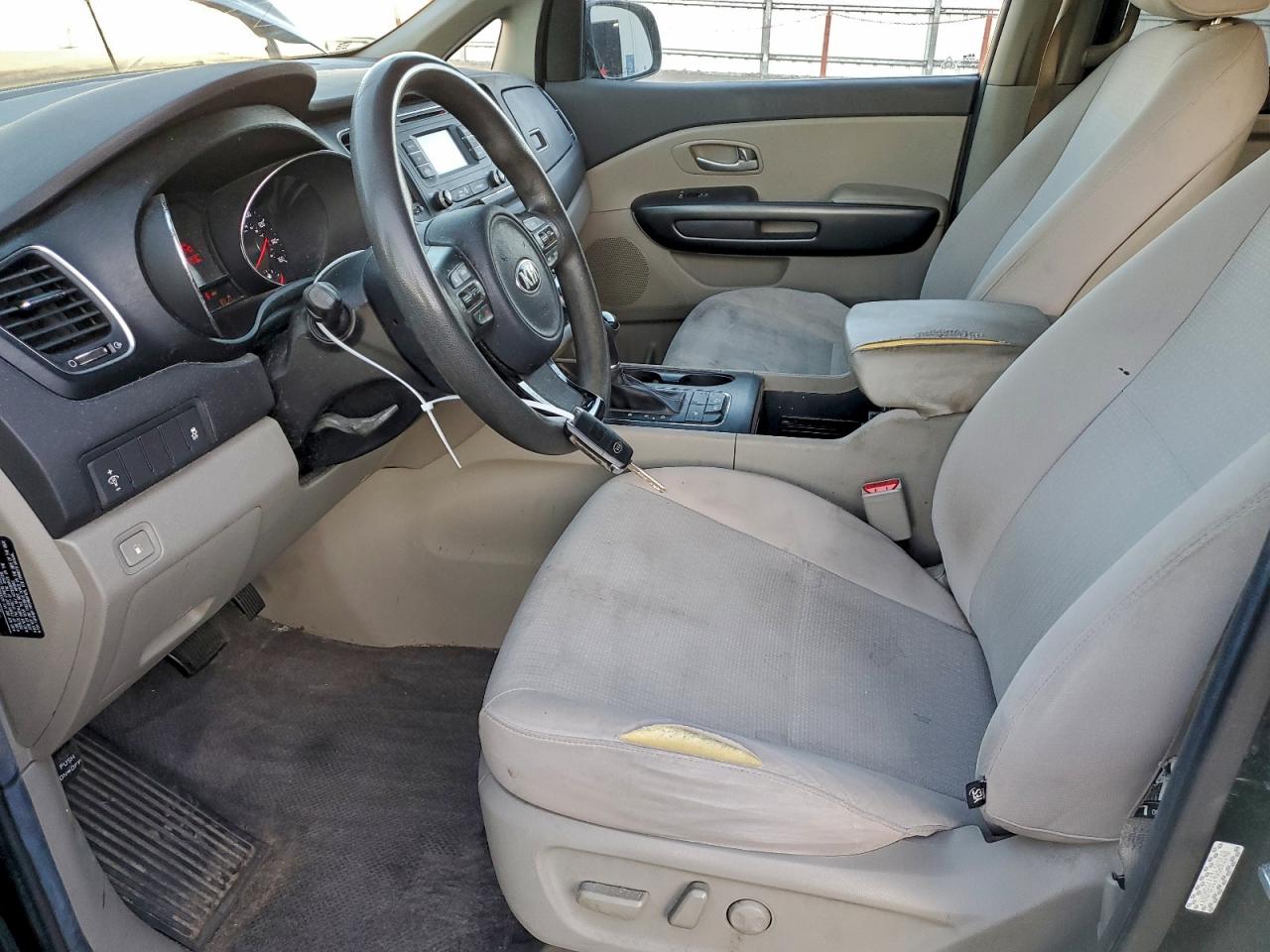 2016 KIA SEDONA LX photo 7