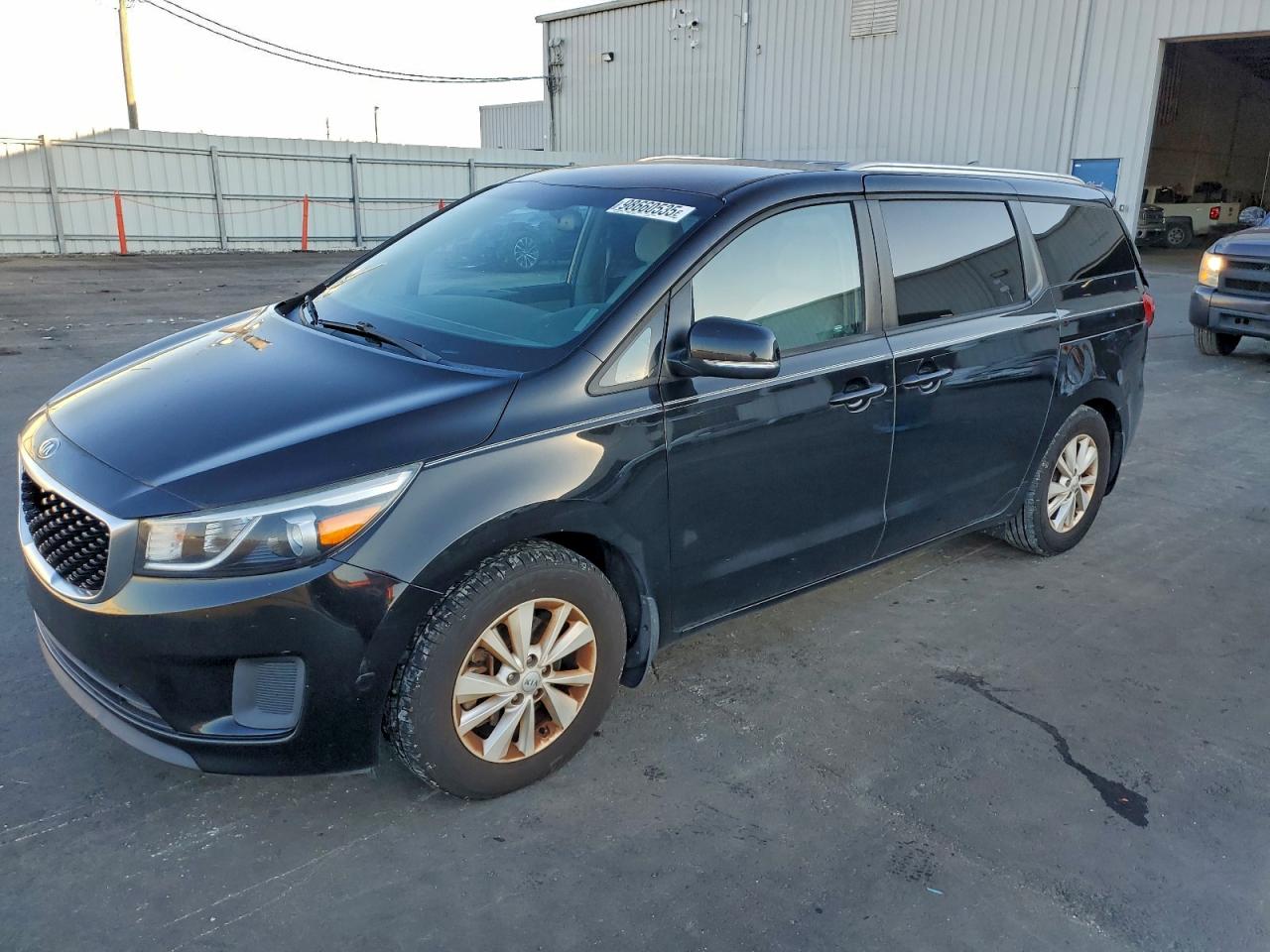 2016 KIA SEDONA