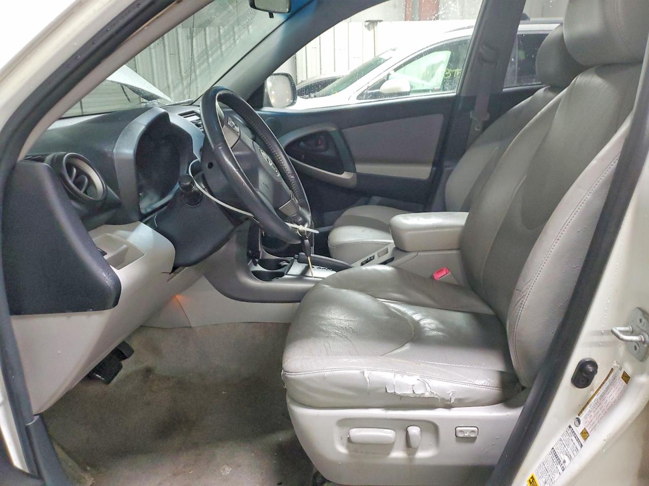 2008 TOYOTA RAV4 LIMITED photo 7