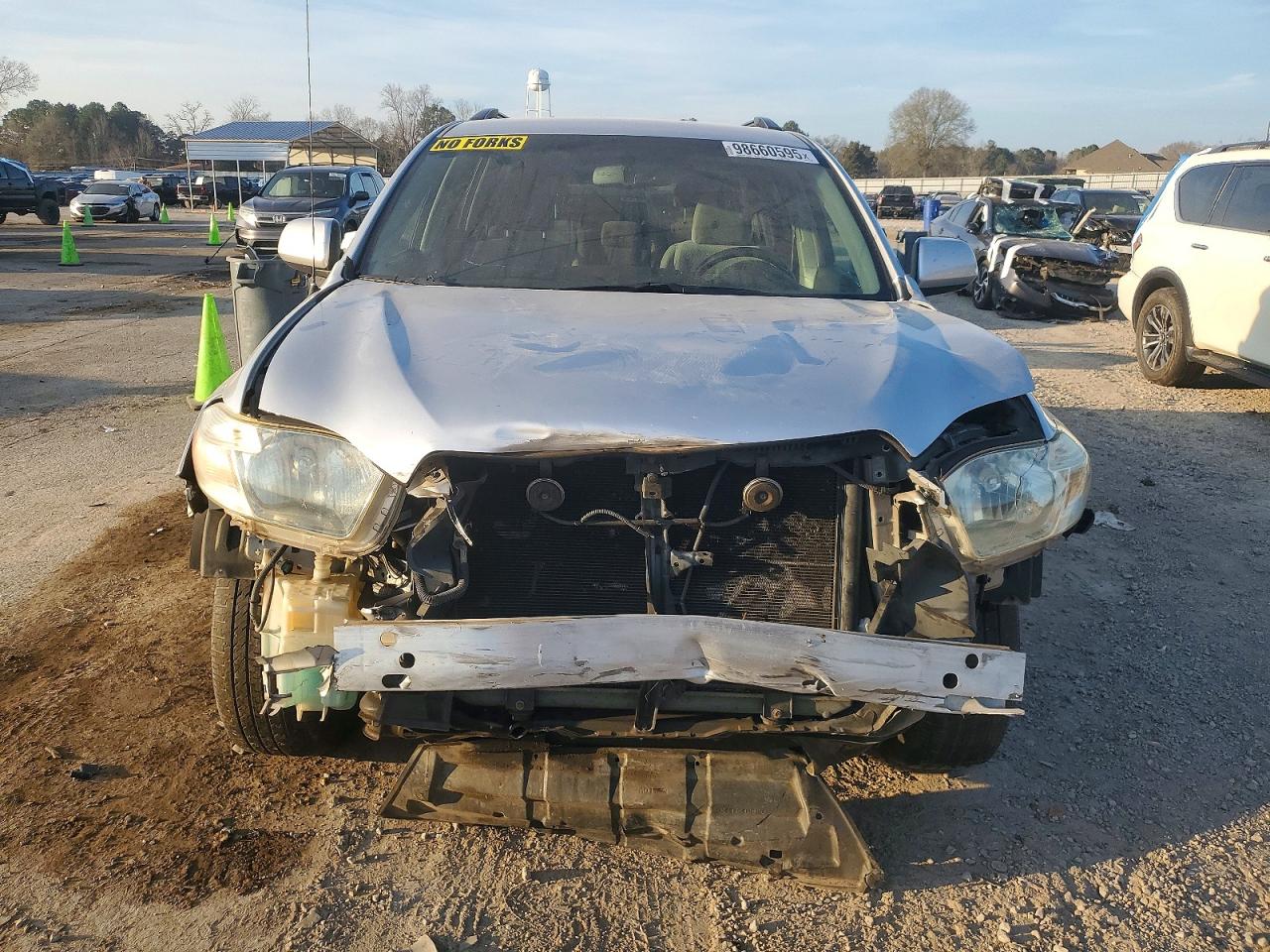 2009 TOYOTA HIGHLANDER photo 5