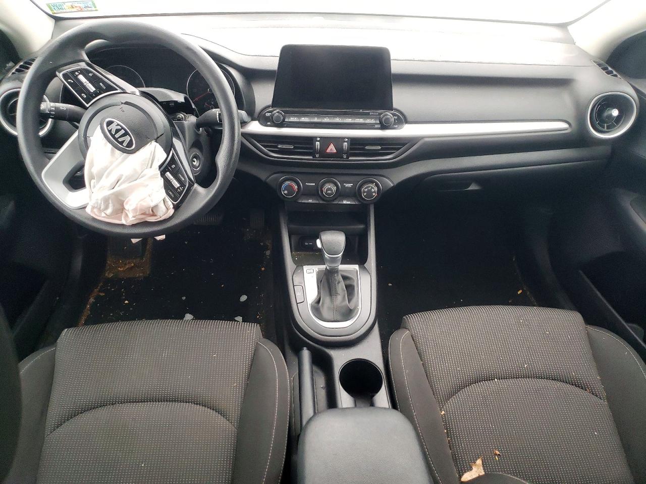 2020 KIA FORTE FE photo 8