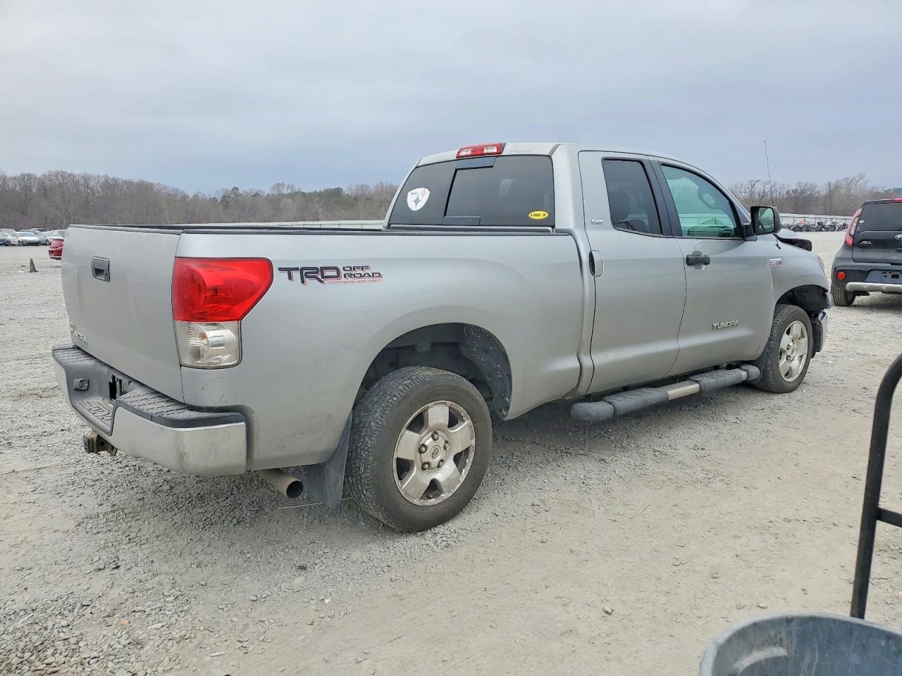 2007 TOYOTA TUNDRA DOUBLE CAB SR5 photo 3