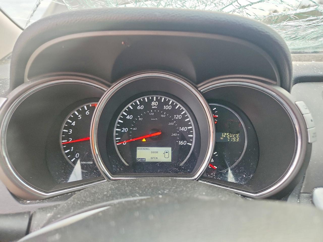 2014 NISSAN MURANO S photo 9