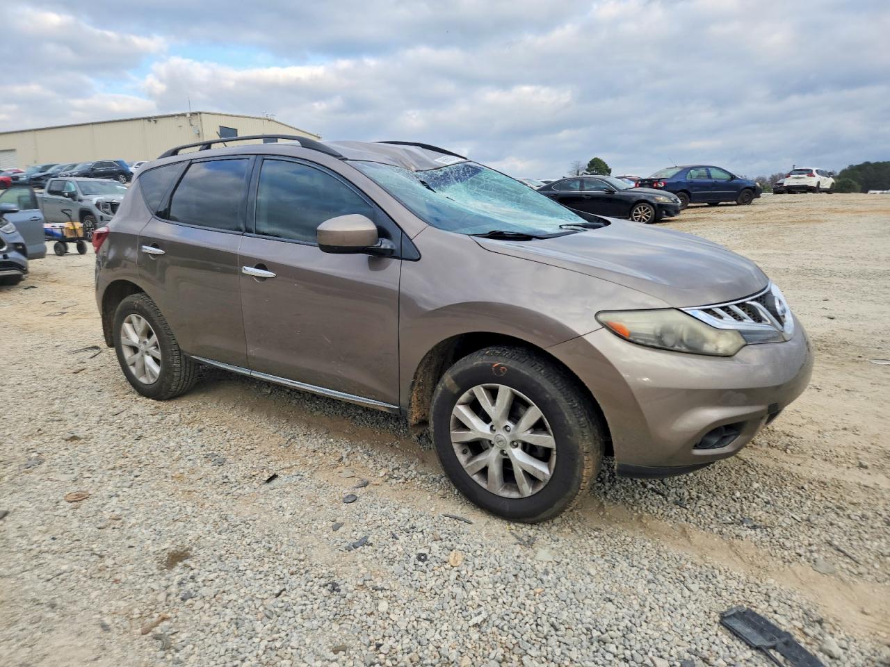 2014 NISSAN MURANO S photo 4