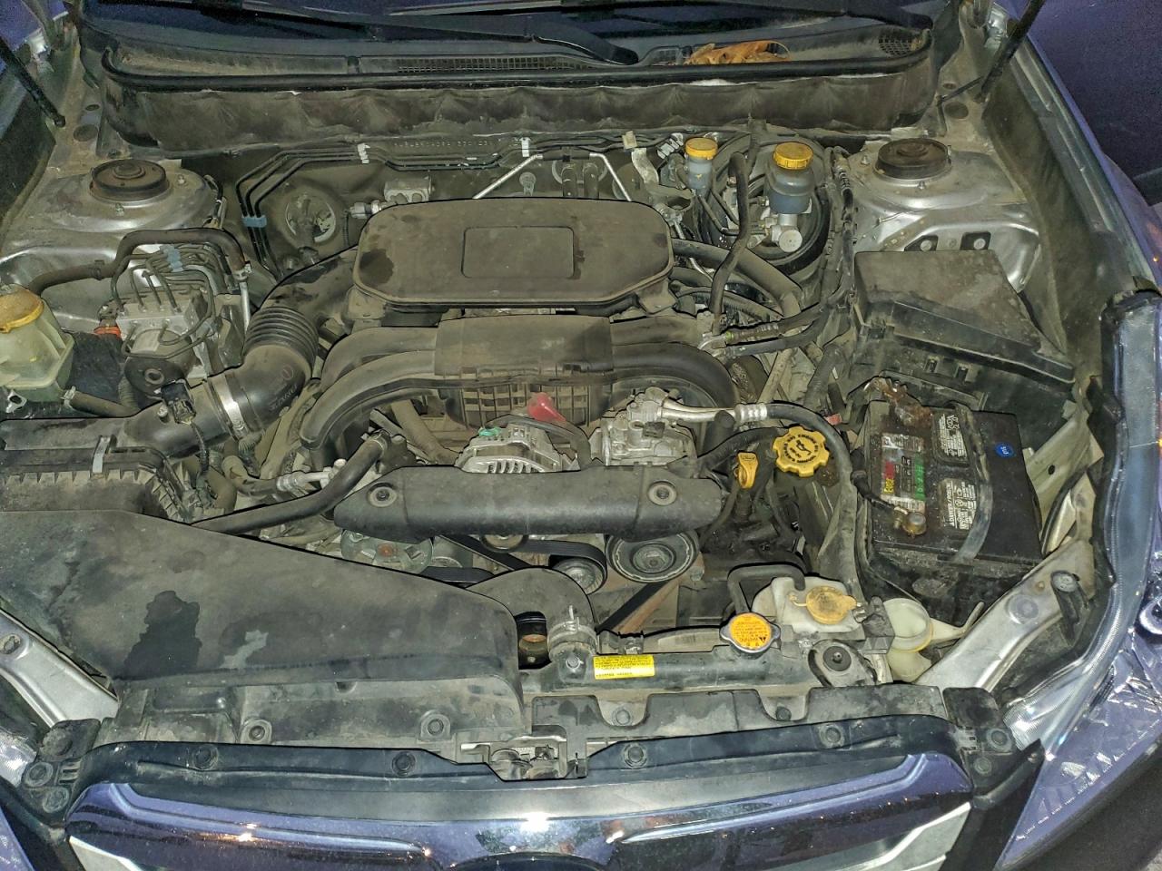 2010 SUBARU OUTBACK 2.5I photo 12