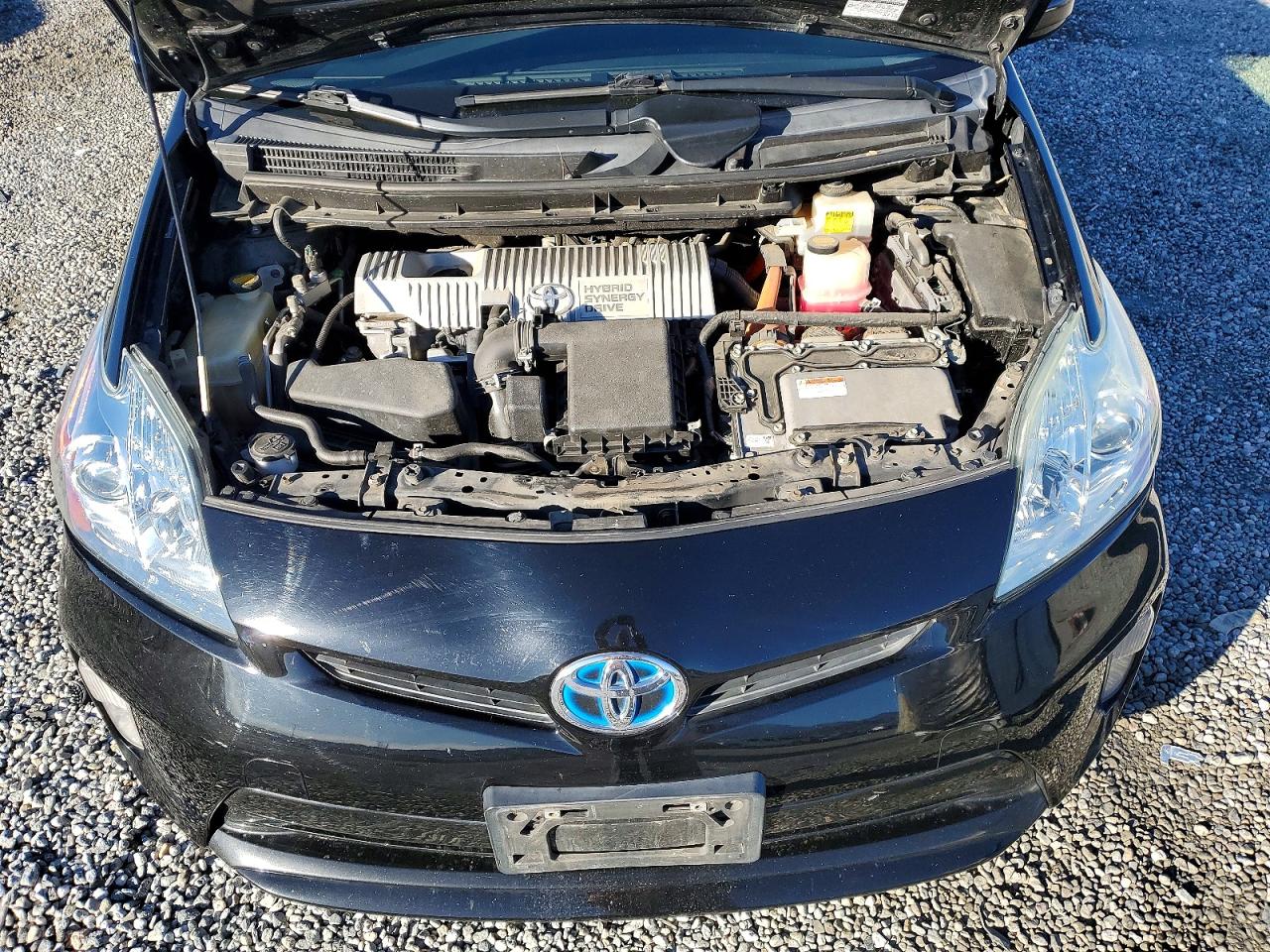 2012 TOYOTA PRIUS photo 11