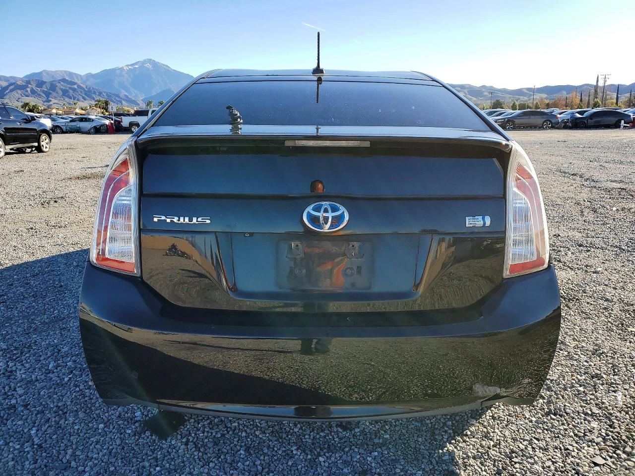 2012 TOYOTA PRIUS photo 6