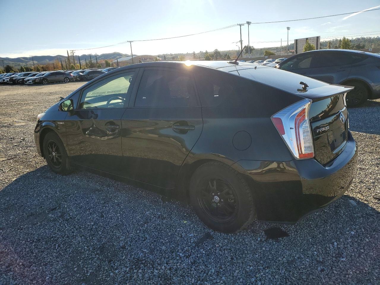 2012 TOYOTA PRIUS photo 2