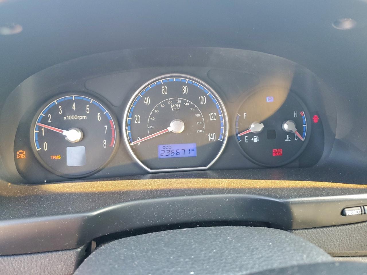 2007 HYUNDAI SANTA FE GLS photo 9