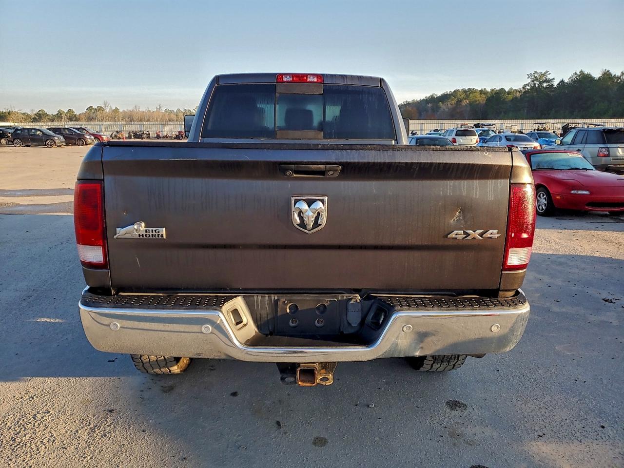 2016 RAM 2500 SLT photo 6