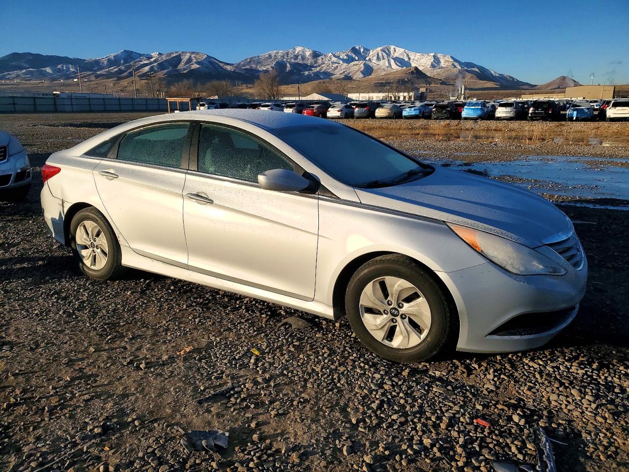 2014 HYUNDAI SONATA GLS photo 4