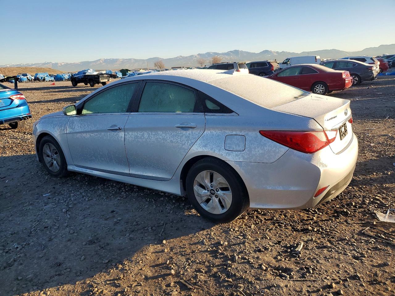 2014 HYUNDAI SONATA GLS photo 2