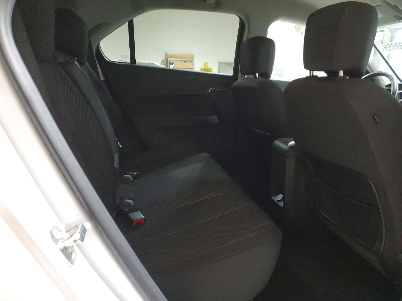2016 CHEVROLET EQUINOX LT photo 10