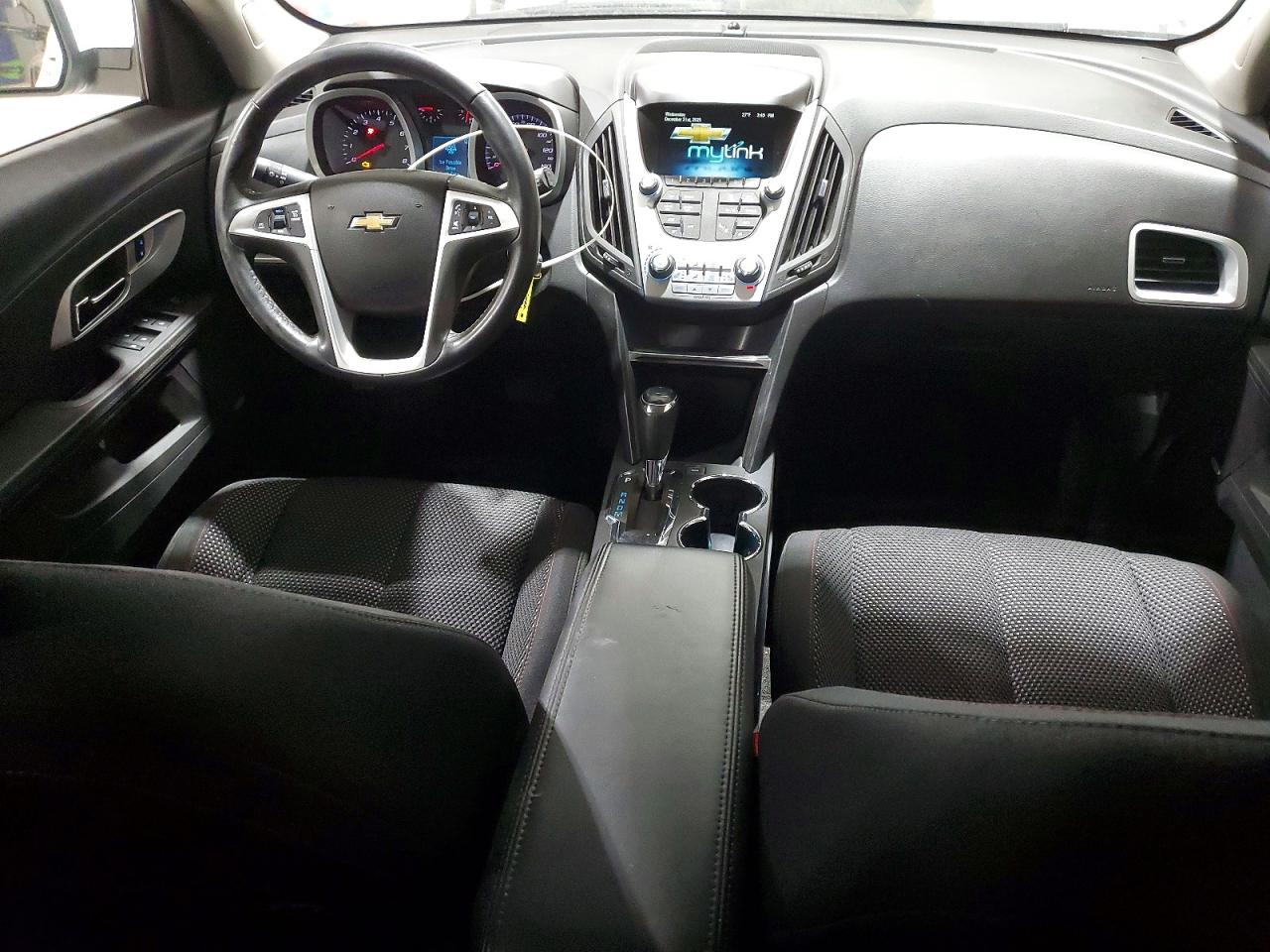 2016 CHEVROLET EQUINOX LT photo 8