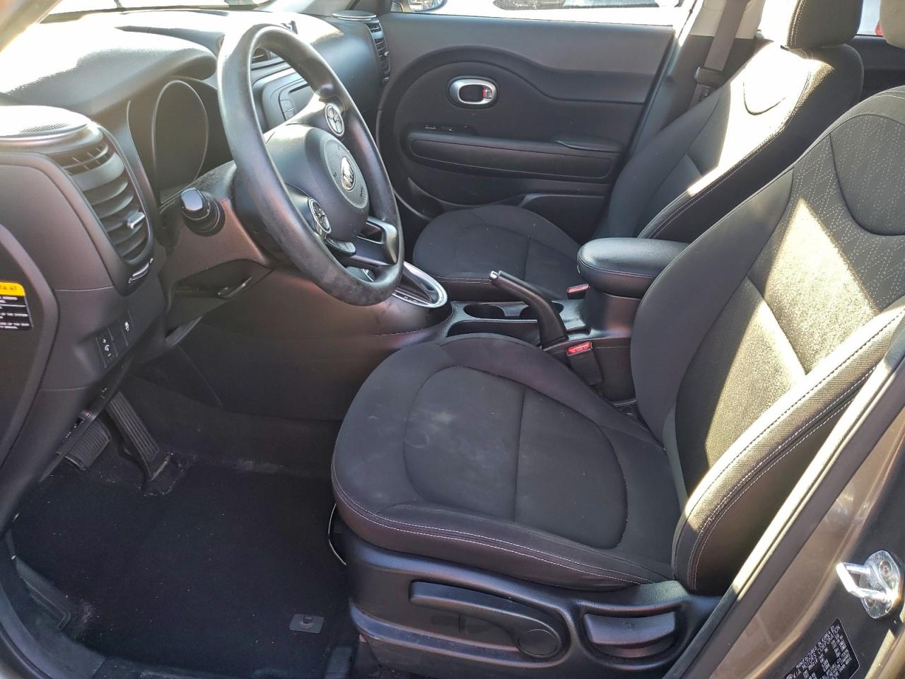 2017 KIA SOUL photo 7