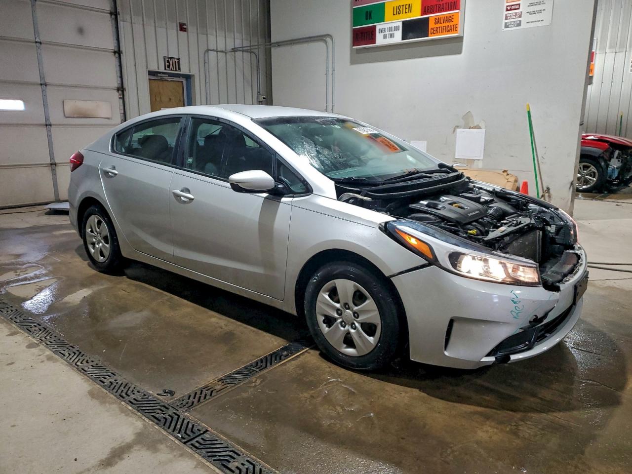 2017 KIA FORTE LX photo 4