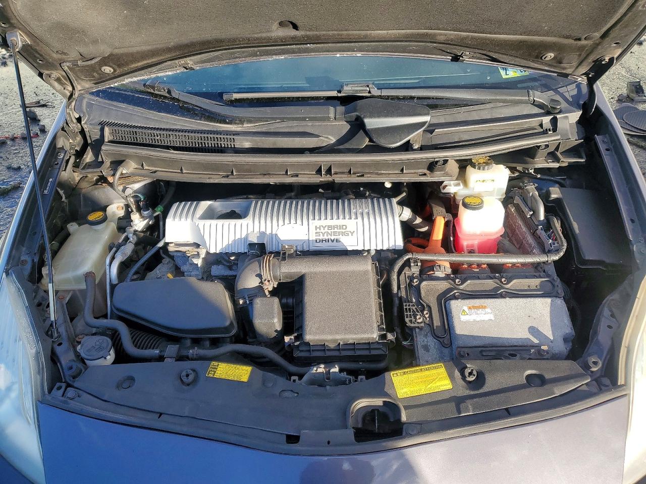 2010 TOYOTA PRIUS photo 11