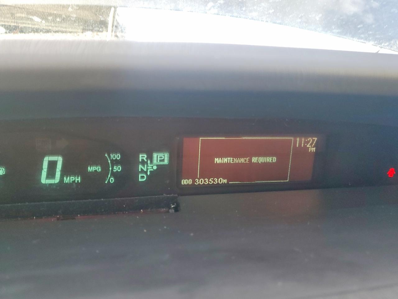 2010 TOYOTA PRIUS photo 9